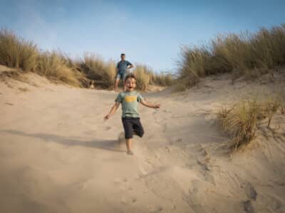 séance photo famille dans les dunes