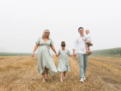 Seance famille exterieur campagne - photographe grossesse Arras
