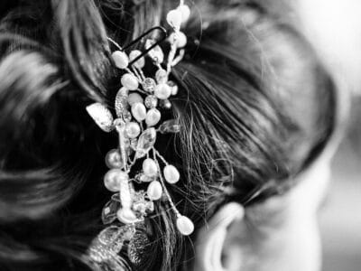 details coiffure mariee gentilhommiere artres