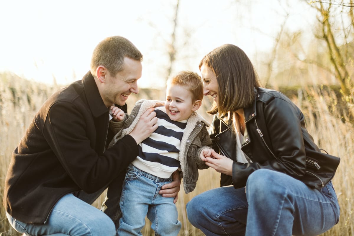 photo de famille lumiere doree au terril de Rieulay